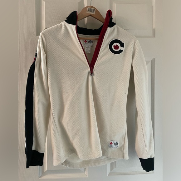 Quarter zip OLYMPICS sweater (2010)🇨🇦🍁 - Picture 1 of 6
